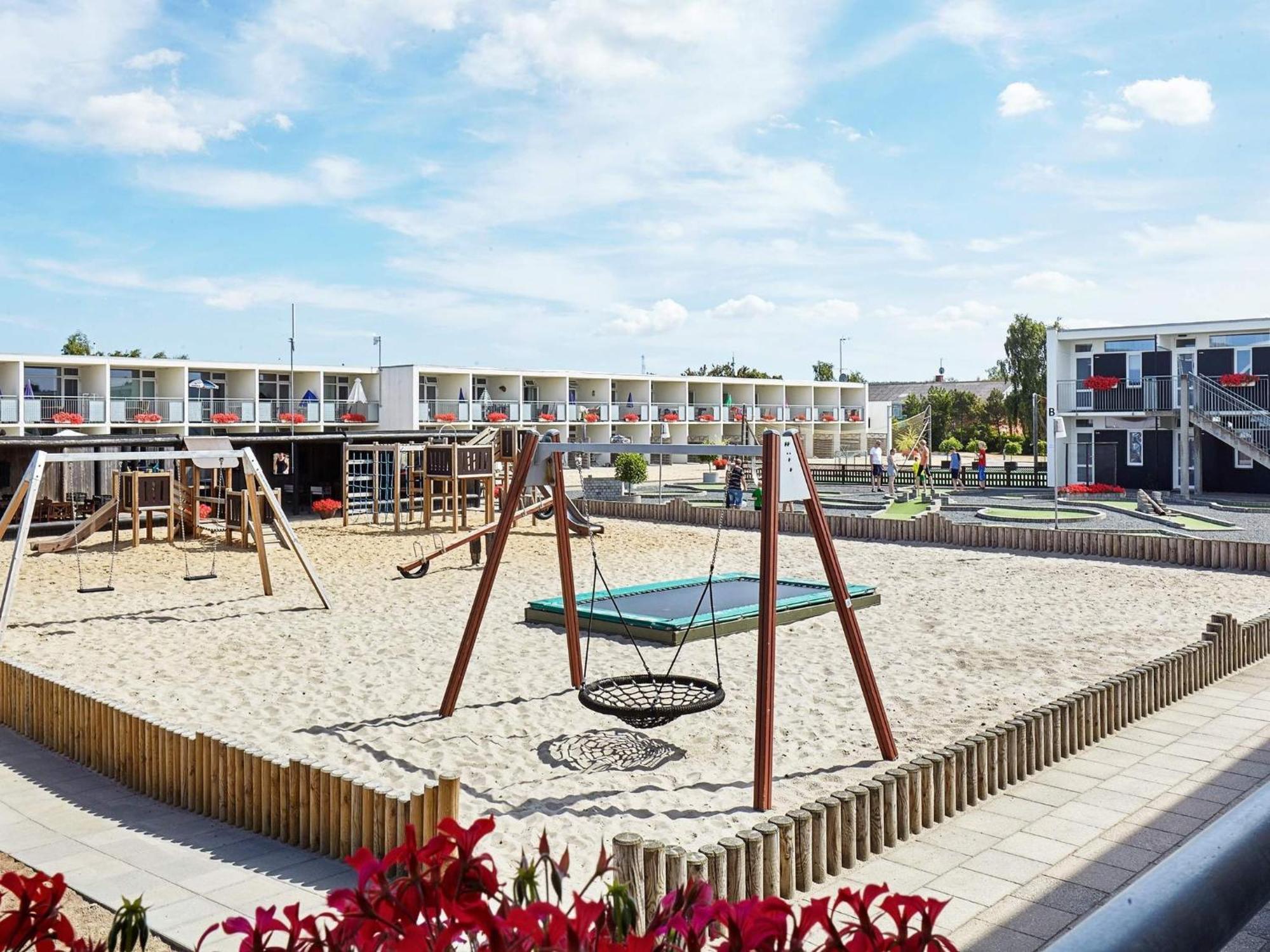5 Person Holiday Home On A Holiday Park In Glesborg Dış mekan fotoğraf